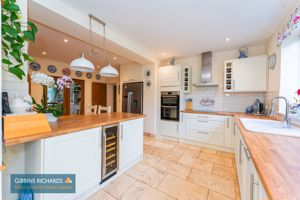 Photo 23- click for photo gallery